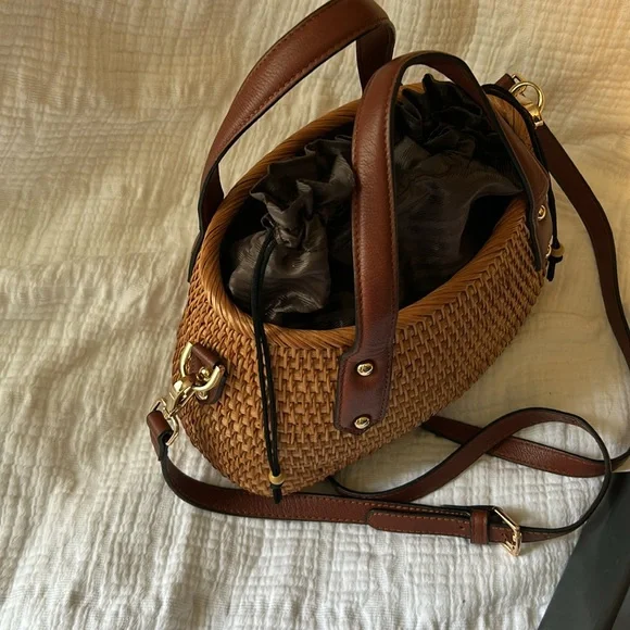 Pulicati Handmade Bags Cane Rattan Basket Cinch-up  Handbag with Crossbody Strap - Picture 2 of 6